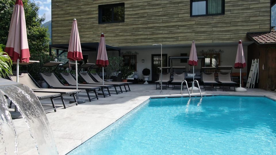 Hotel Pension Sonnegg Hotel in Trentino-South Tyrol
