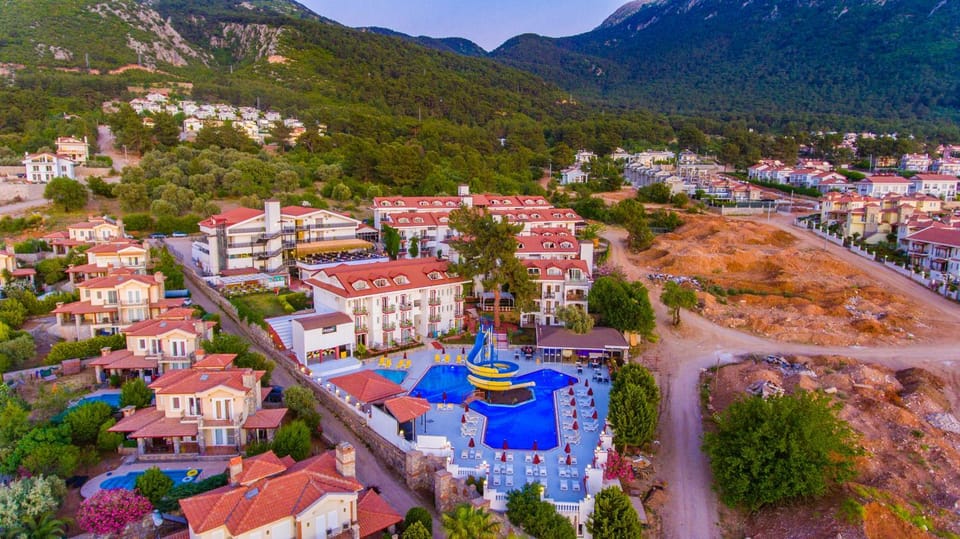 Property building, Swimming pool