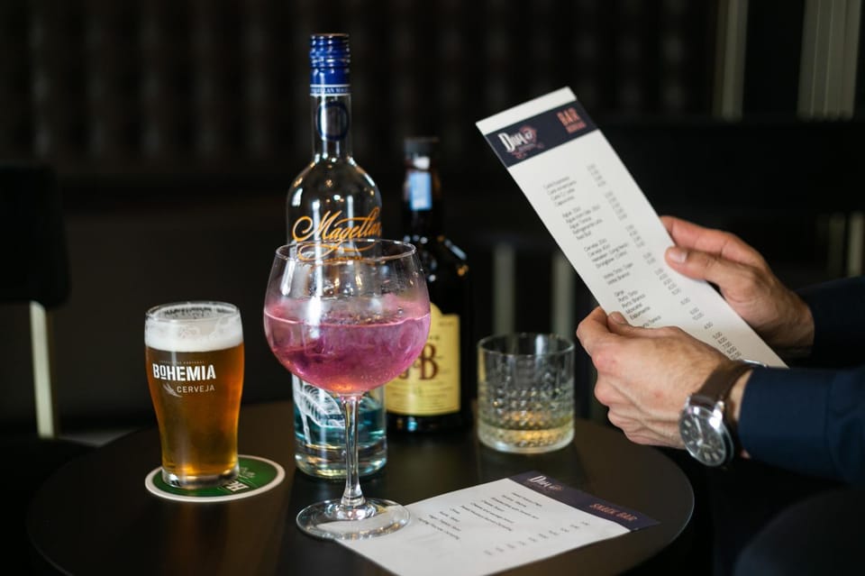 Lounge or bar