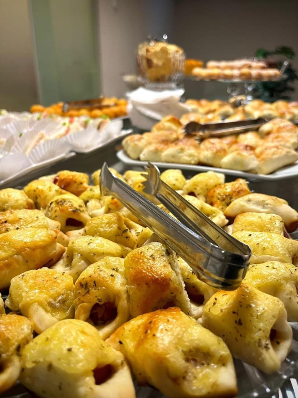 Breakfast, Buffet breakfast