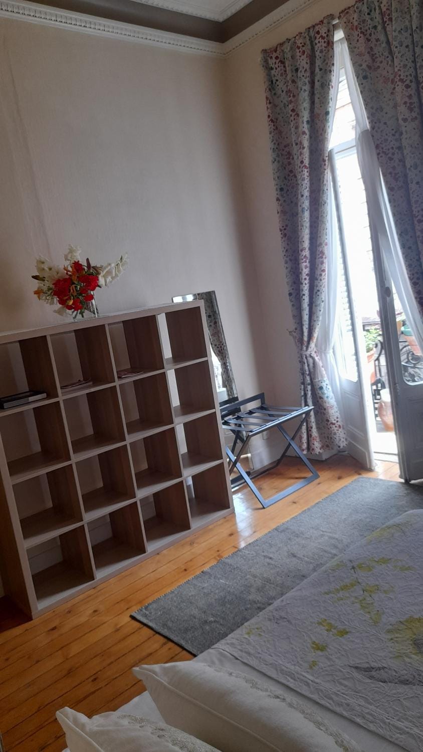Le Salon des Muses Bed and Breakfast in Bordeaux