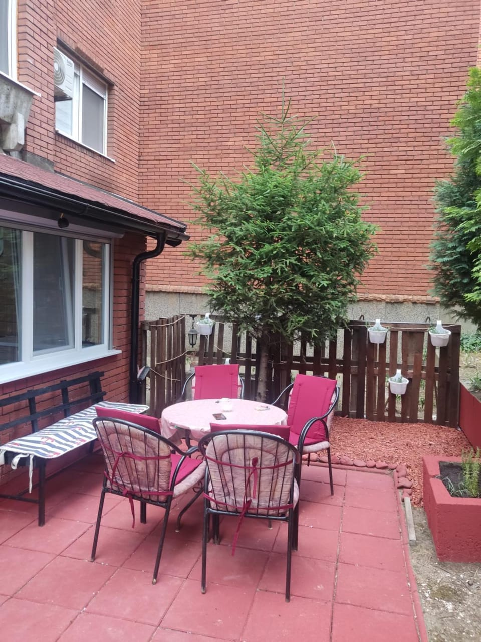 Patio, Garden, Balcony/Terrace