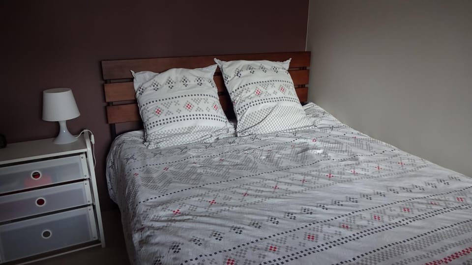 Bed, Night