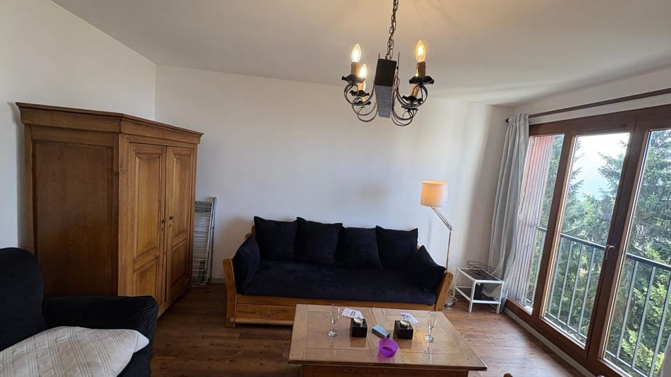 Confortable appartement familial, vue, baignoire Apartment in Bolquère