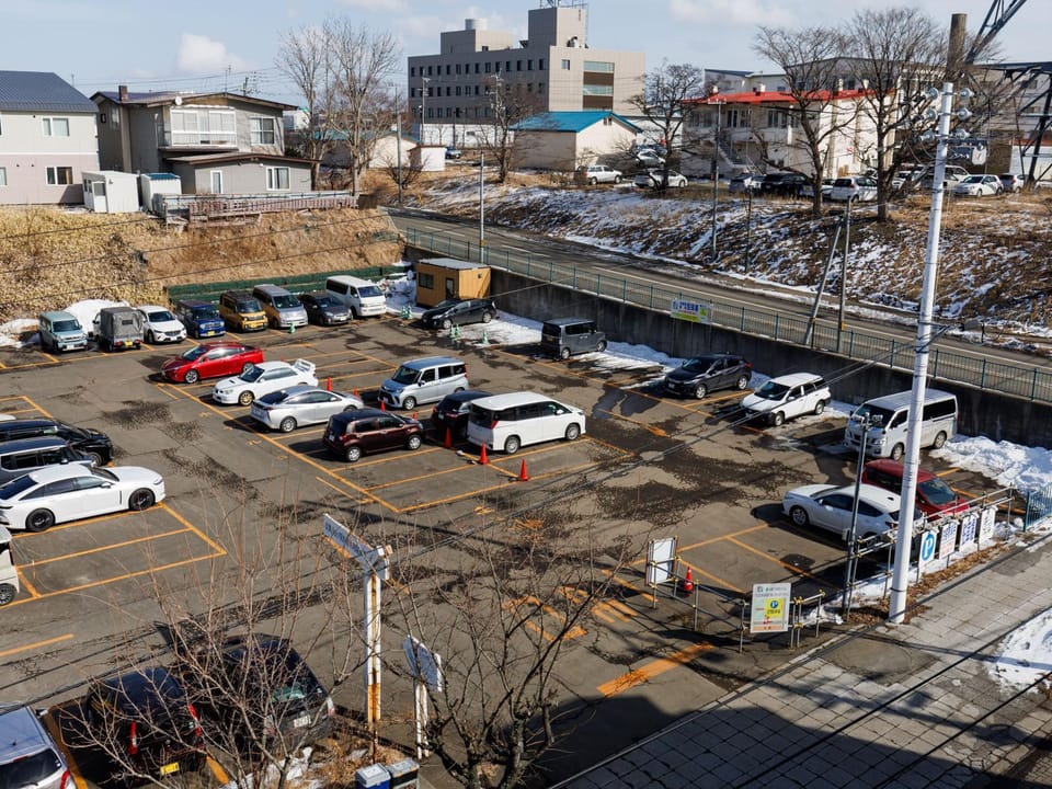 Day, Neighbourhood, Bird's eye view, City view, Street view, Location, Parking