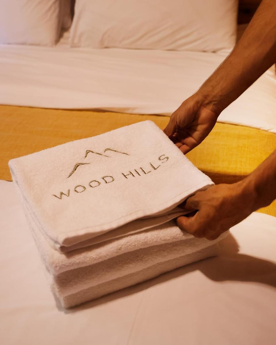 room service, VIP, VIP, VIP