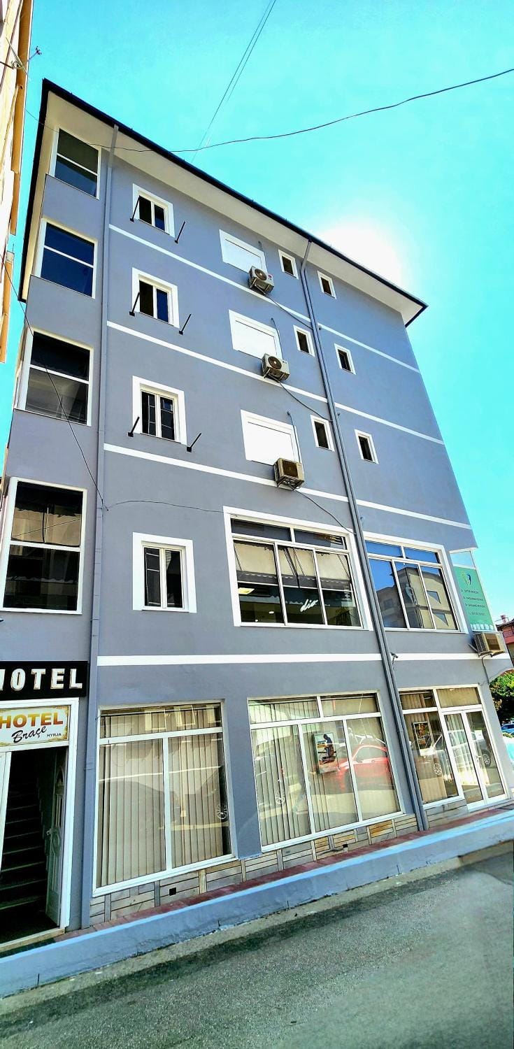 Hotel Brace Hotel in Vlorë County, Albania