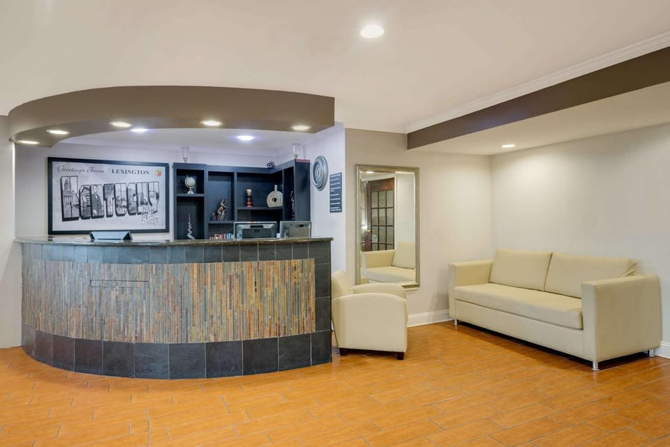 Lobby or reception, On site