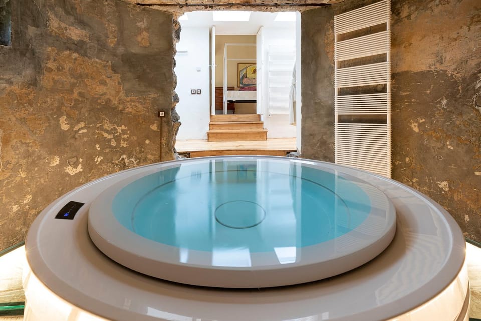 Hot Tub, Bathroom, Bath