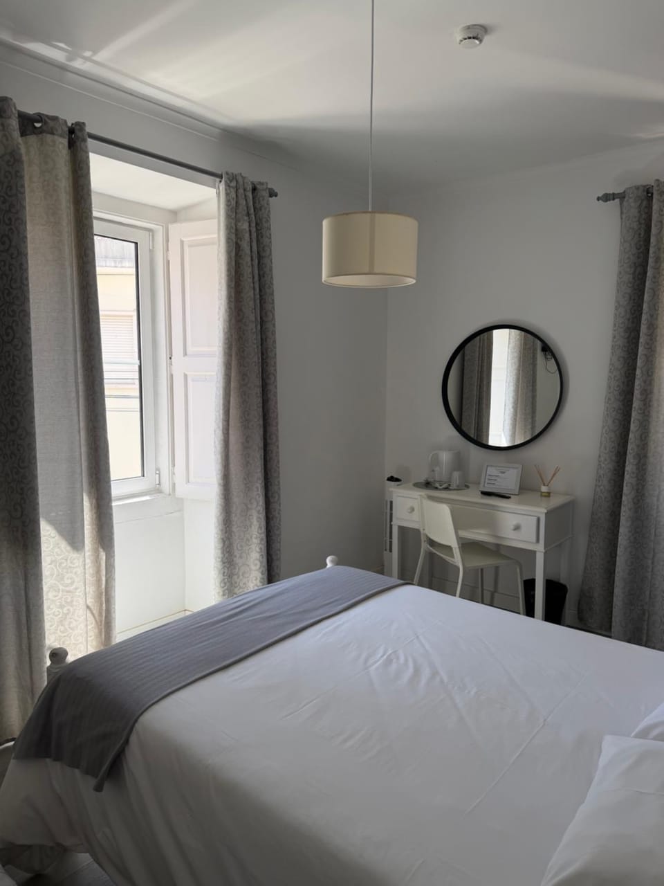 Casa de Hospedes D. Maria Parreirinha Bed and Breakfast in Sintra