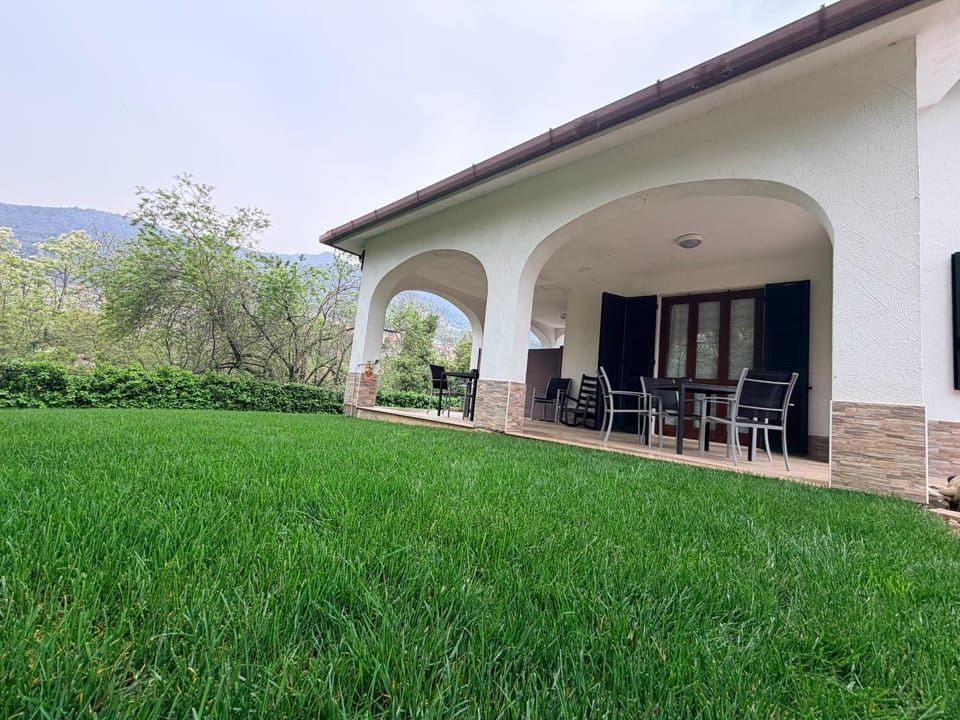 B&B Zac House Bed and Breakfast in Liguria