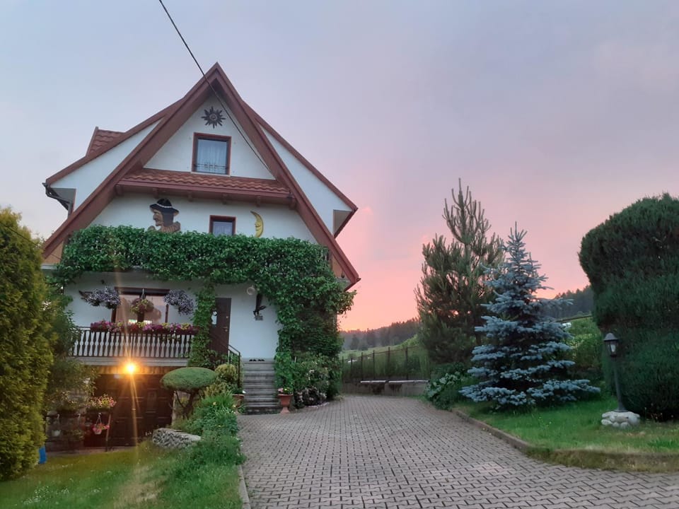 Property building, Facade/entrance, Sunset