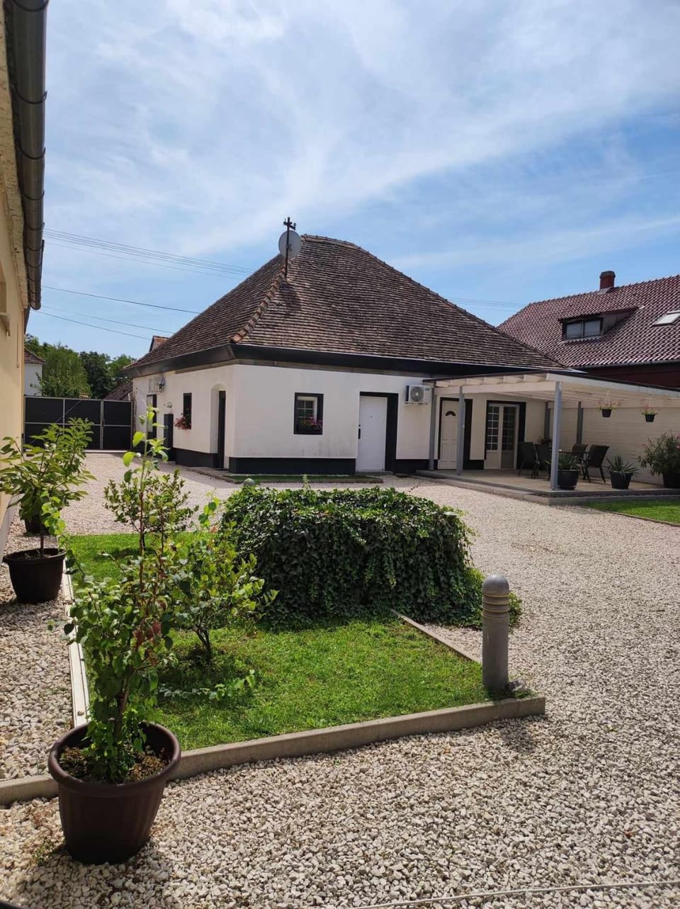Rókafalvi Vendégház Apartment in Hungary