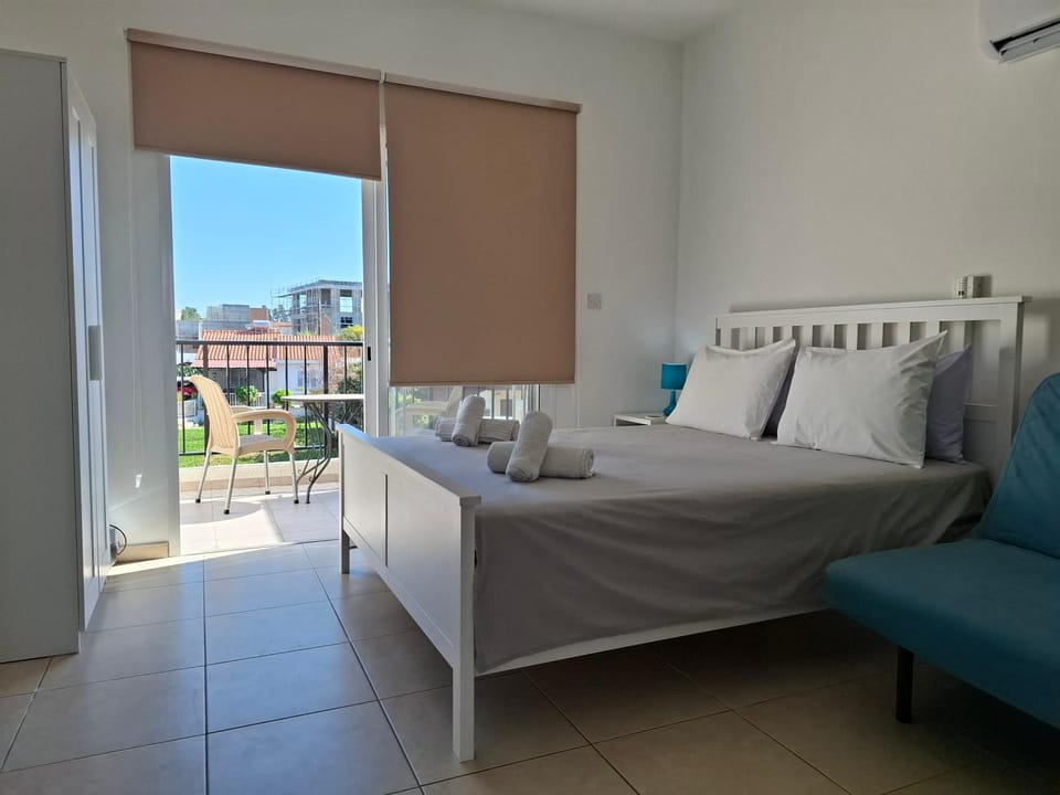 Apartment in Kato Pafos & 10 min to Venus beach Apartment in Paphos