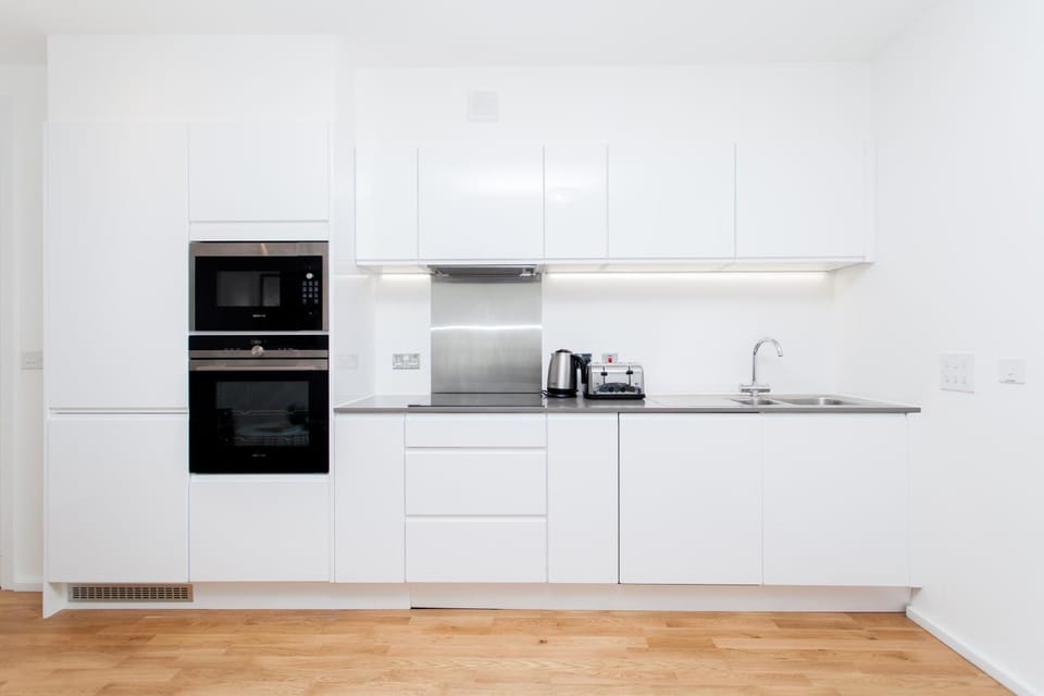 Clover Court by Aeria Apartments Apartment in London