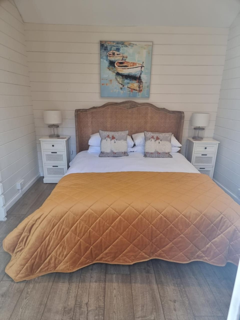 Willow House B&B Bed and Breakfast in West Wittering