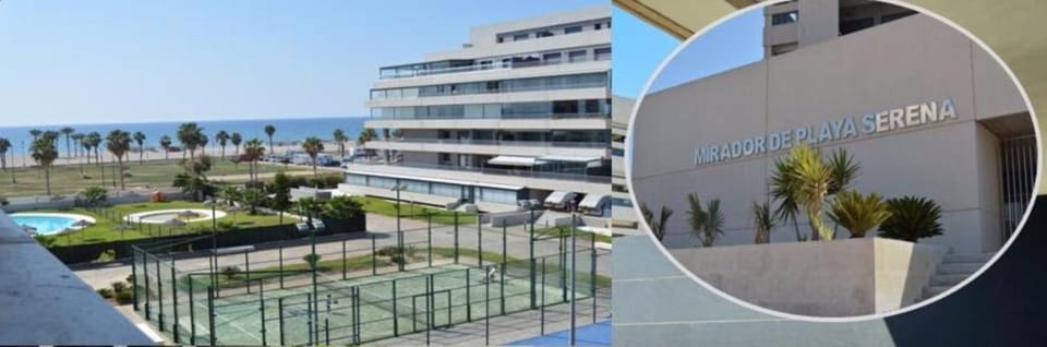 Apartamento Lujo, Primera linea playa, Garaje, Wifi, Piscina climatizada Apartment in Roquetas de Mar