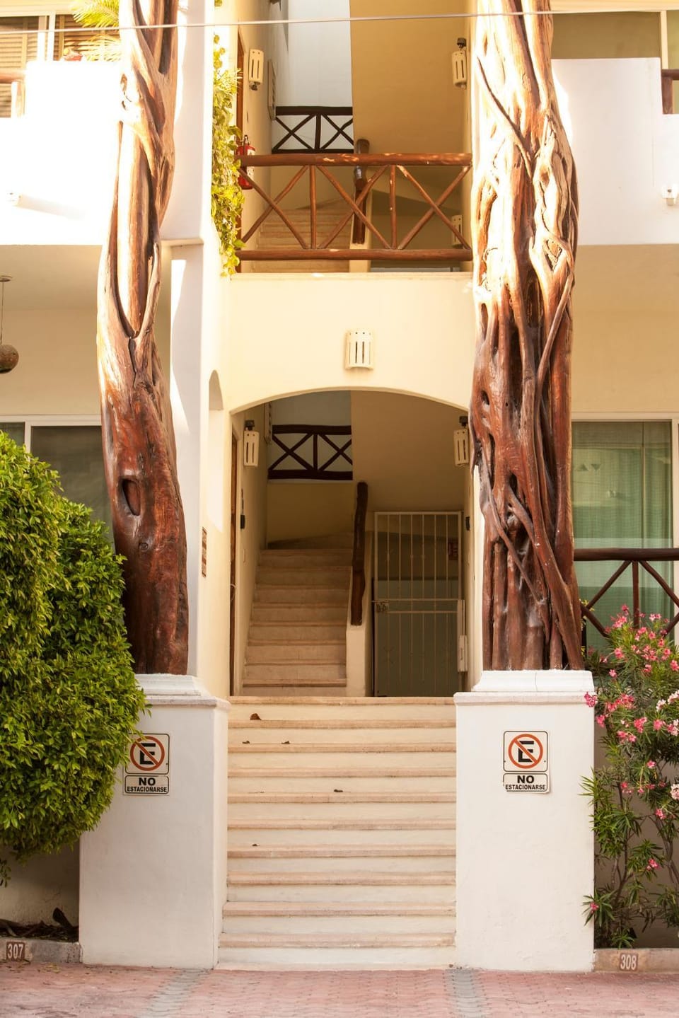 Street view, Area and facilities