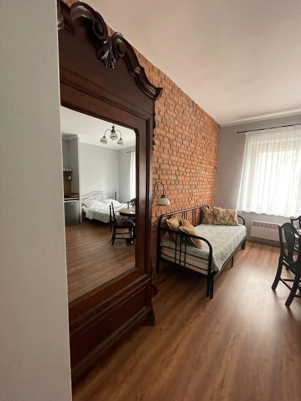 Ratuszowa 13 Apartment in Lower Silesian Voivodeship