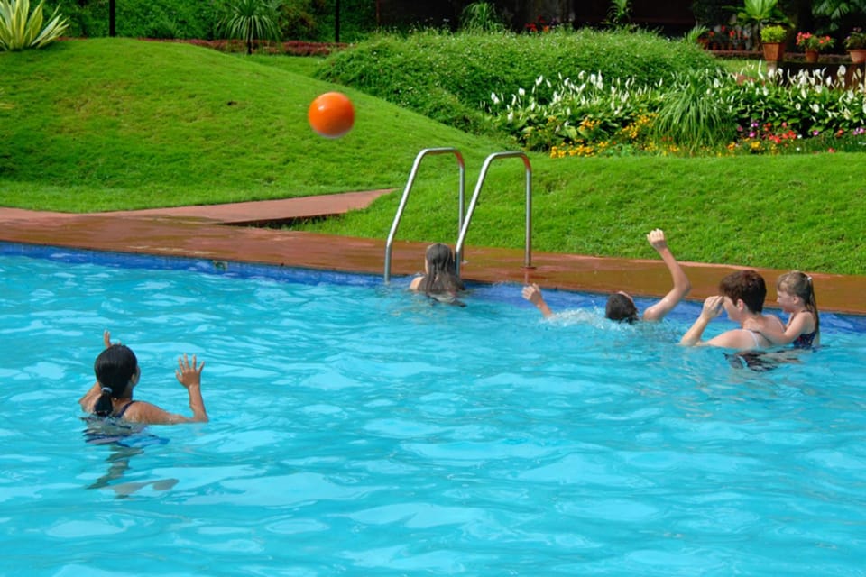 Swimming pool, Swimming pool