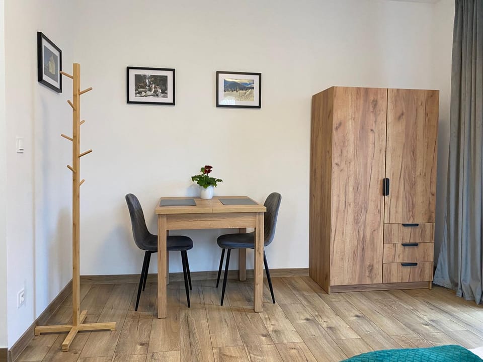 Dining area, wardrobe