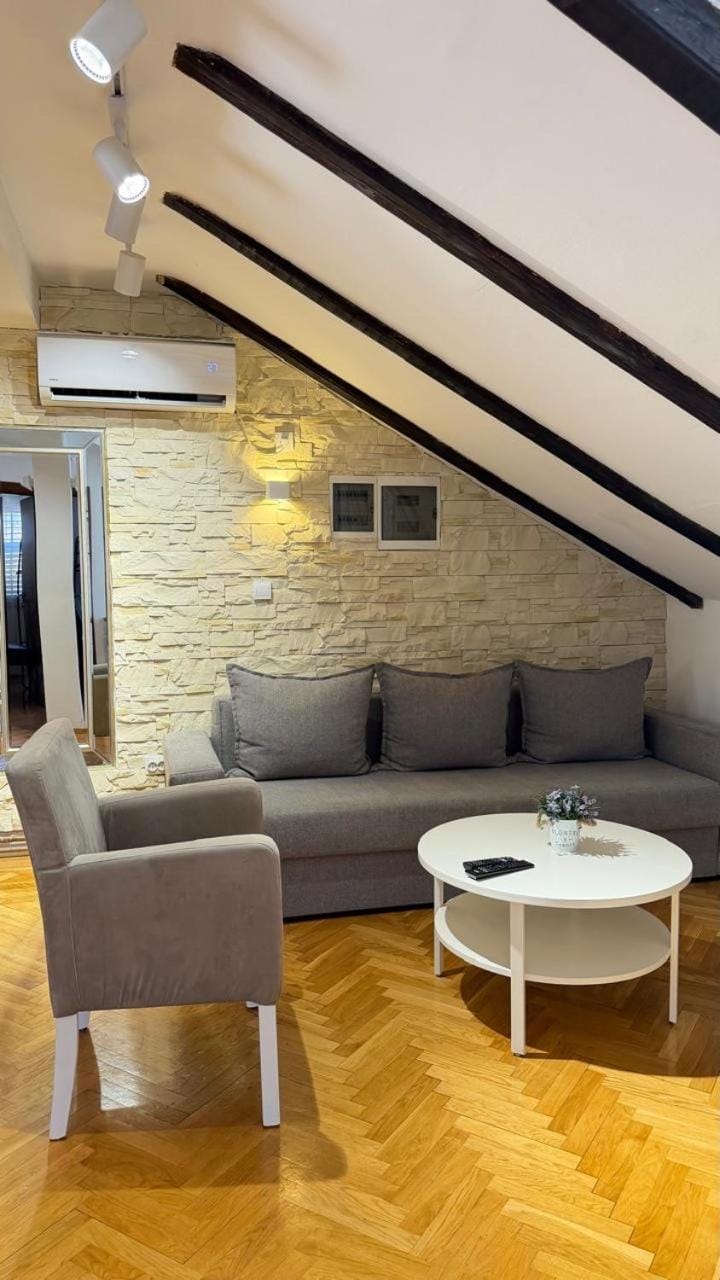 Apartmani Kovačević Apartment in Dobrota