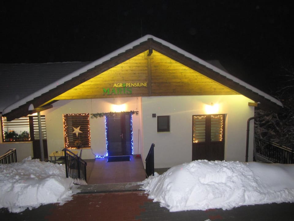 Patio, Facade/entrance, Night, Winter, On site, Area and facilities
