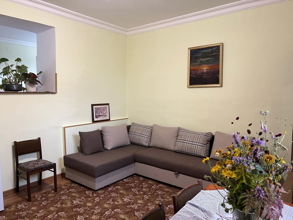 Inexpensive house Bed and Breakfast in Armenia
