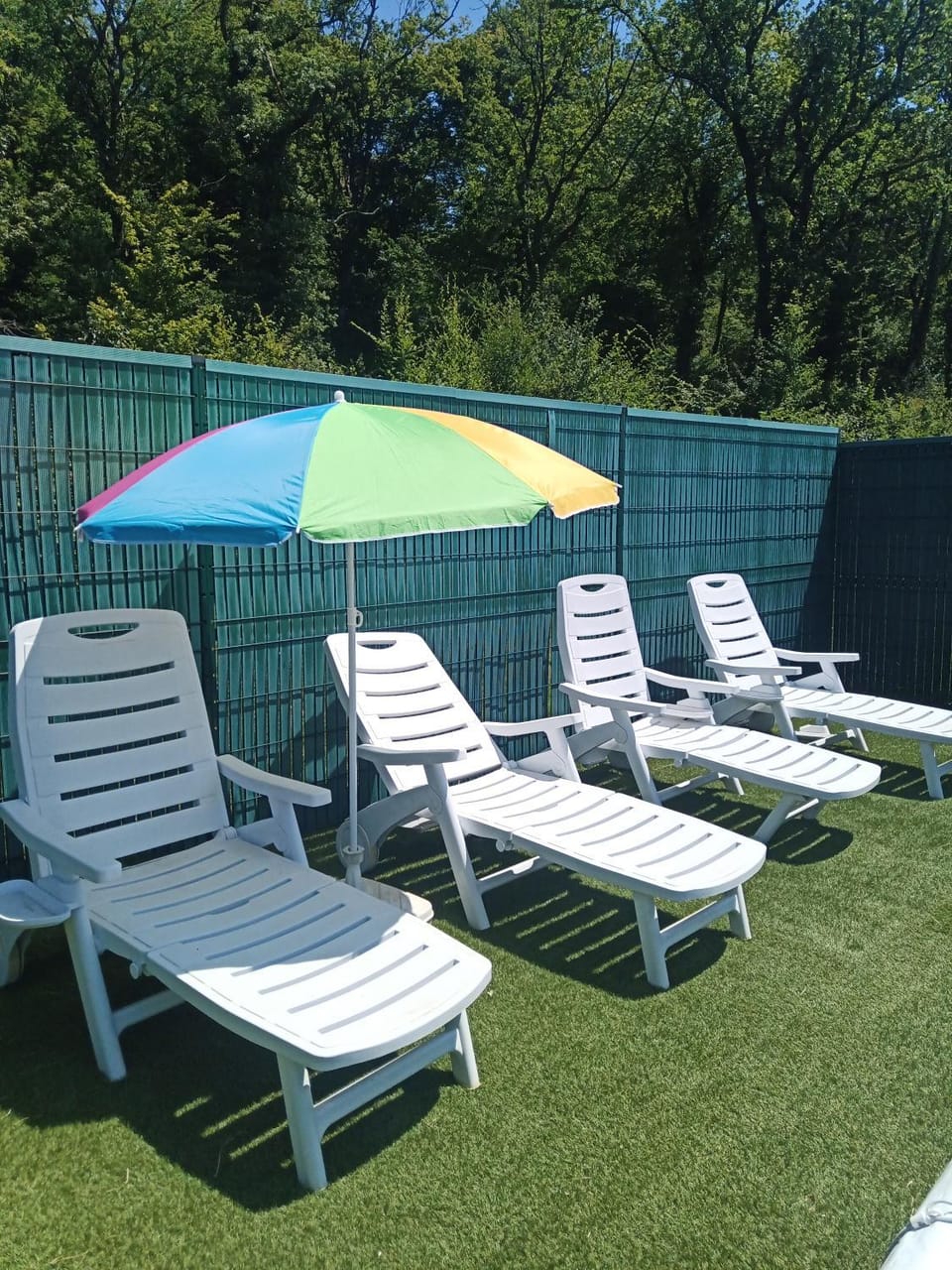 Pool view, Swimming pool, sunbed