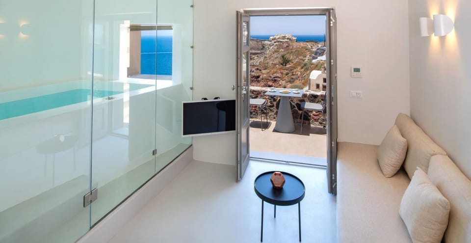 Day, Summer, Balcony/Terrace, Living room, On site, Sea view