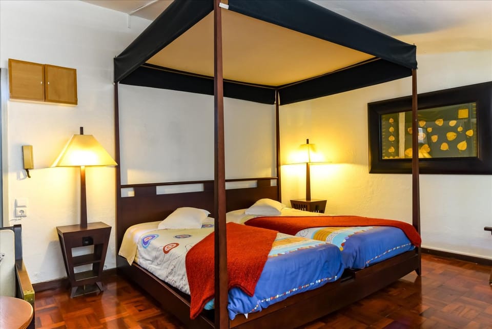 Residencial Colombo Bed and Breakfast in Funchal