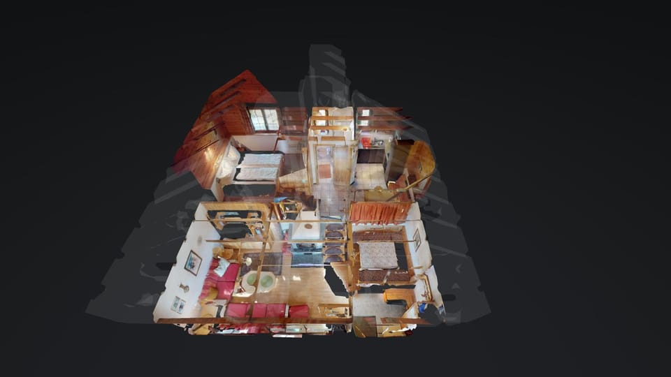 Bird's eye view, Floor plan