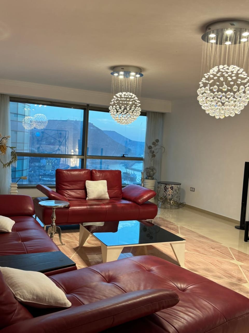 Natural landscape, Living room