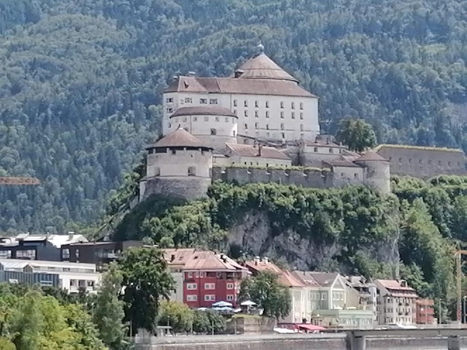 Nearby landmark, Summer