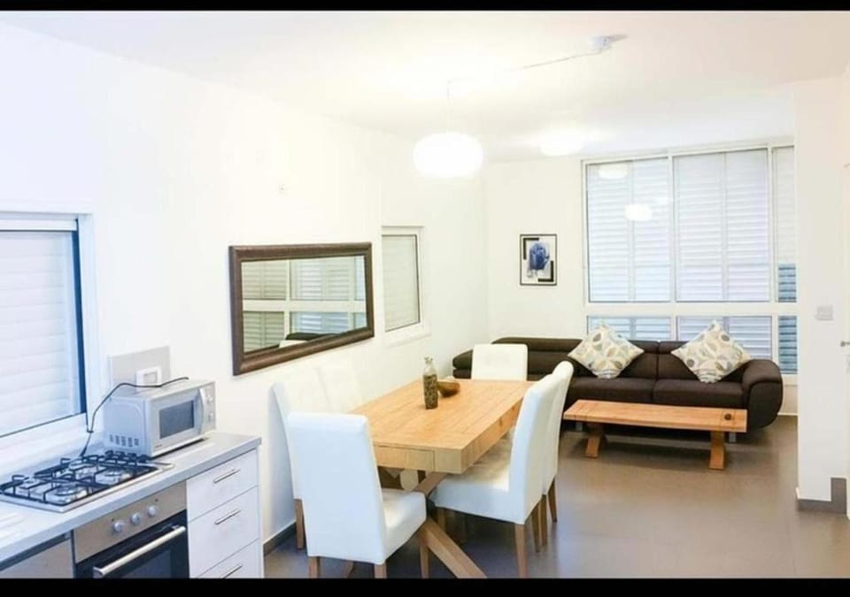 Kitchen or kitchenette, Living room, Dining area, oven, stove