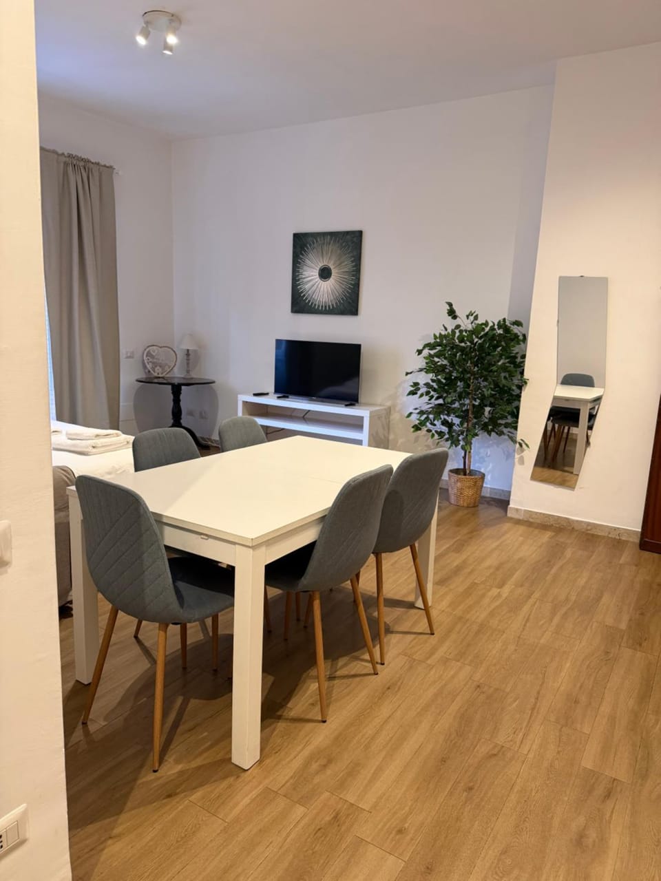 Qflat Aura Paradise Vatican with parking garage Apartment in Rome