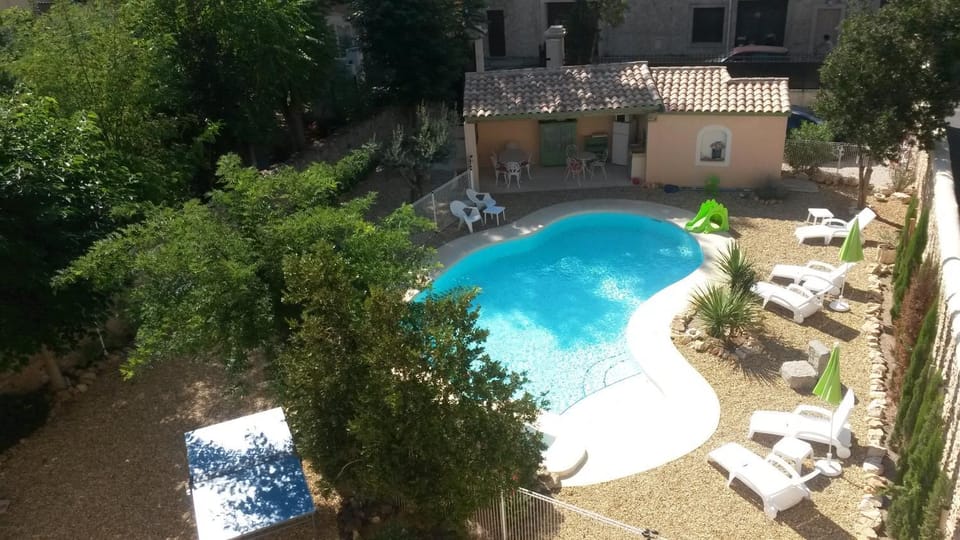 Garden, Swimming pool
