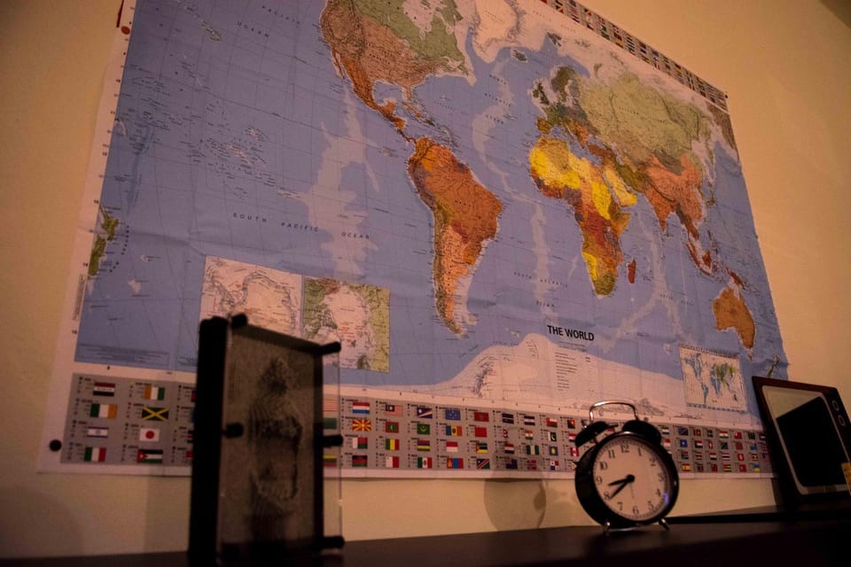 Communal lounge/ TV room