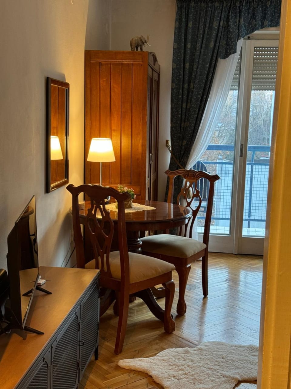 Seating area