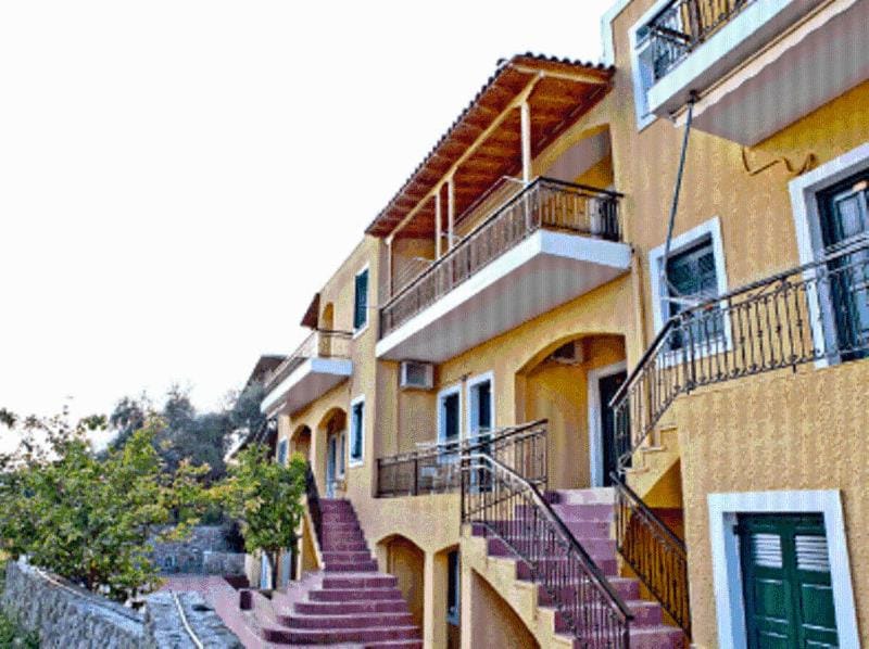 Venetia Studios Apartment hotel in Islands