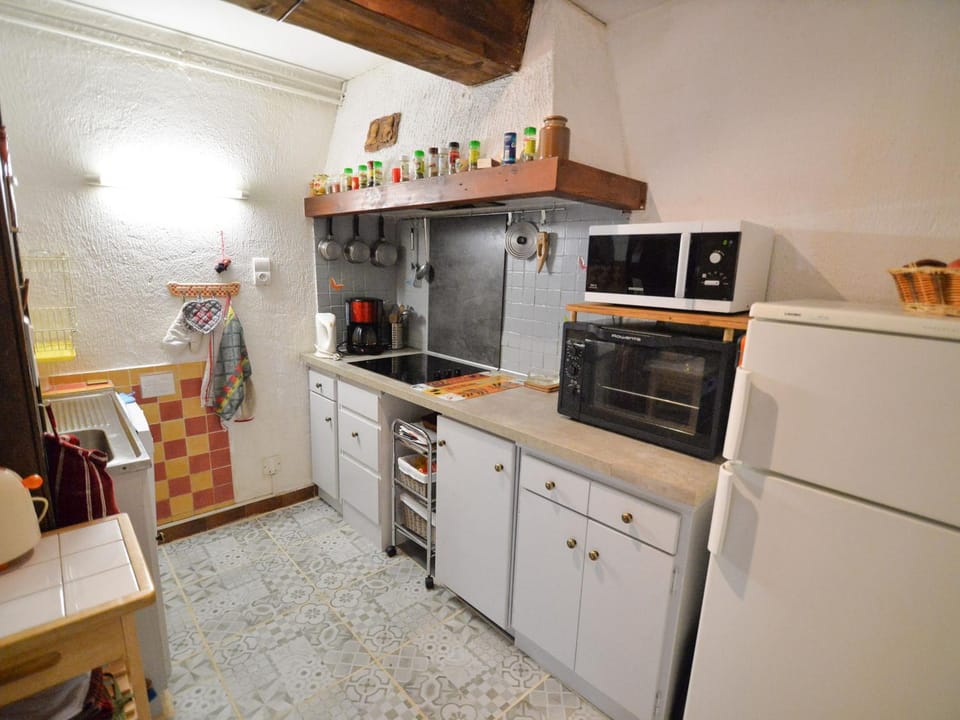 Appartement 2 pièces pour 5 personnes, Exposition Sud-Ouest, Animaux acceptés - FR-1-263-161 Apartment in Auvergne-Rhône-Alpes