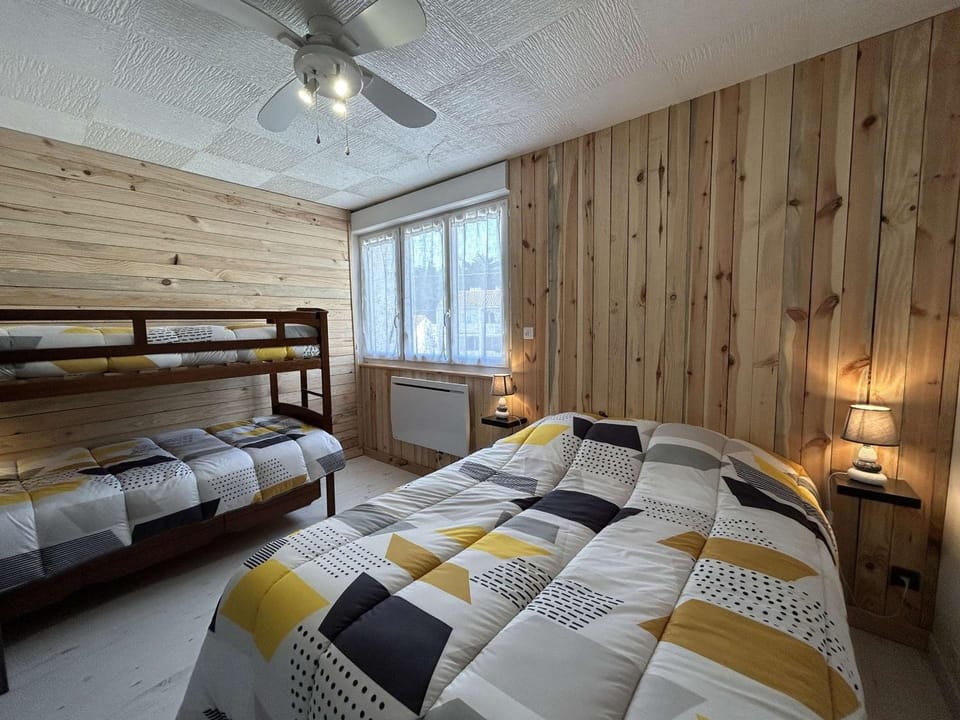 Appartement lumineux avec parking - 4 pers. - FR-1-224C-703 Apartment in Saint-Jean-de-Monts