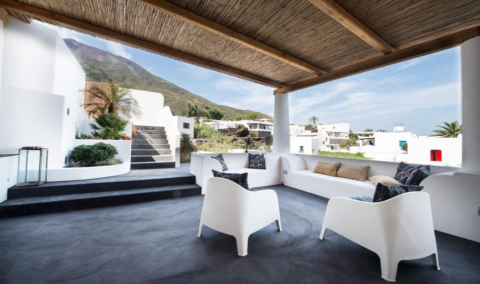 Patio, Natural landscape, View (from property/room), Balcony/Terrace, Mountain view
