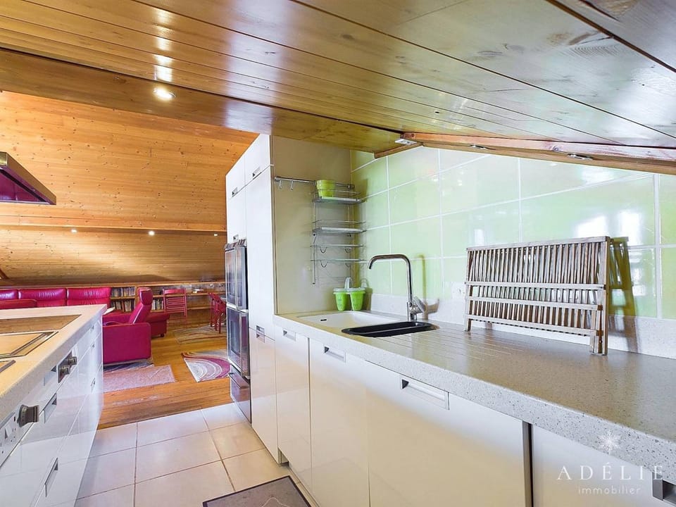Duplex haut de gamme 8 pers avec balcons et parking, proche des pistes et commerces Apartment in Montvalezan