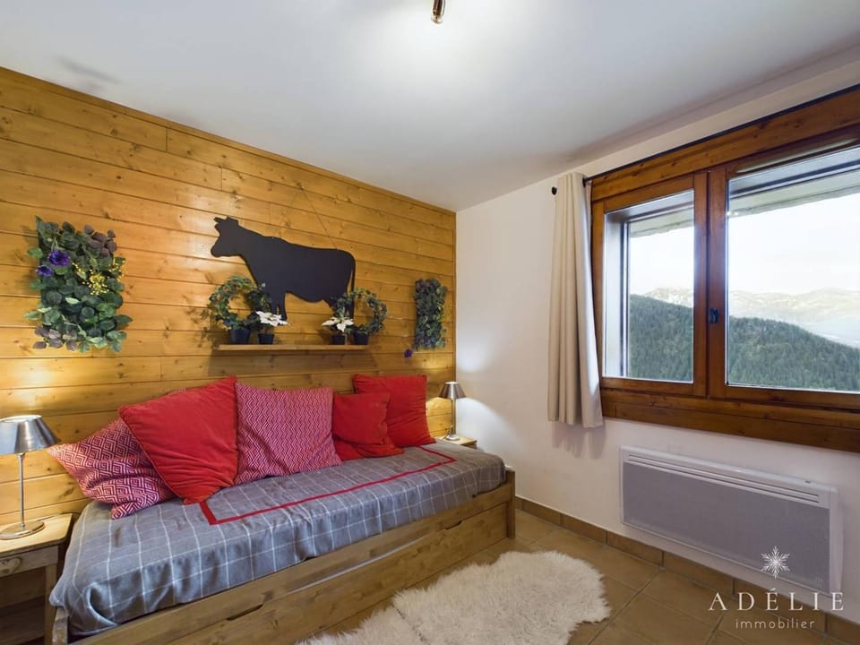 Appartement avec Wifi gratuit à 100m des remontées mécaniques - FR-1-398-588 Apartment in Montvalezan
