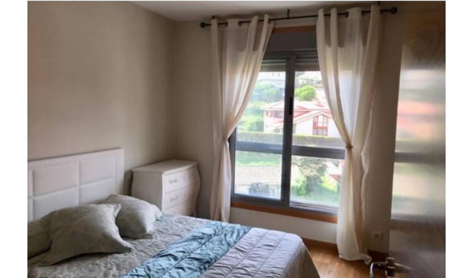 Petit con piscina Apartment in Poio