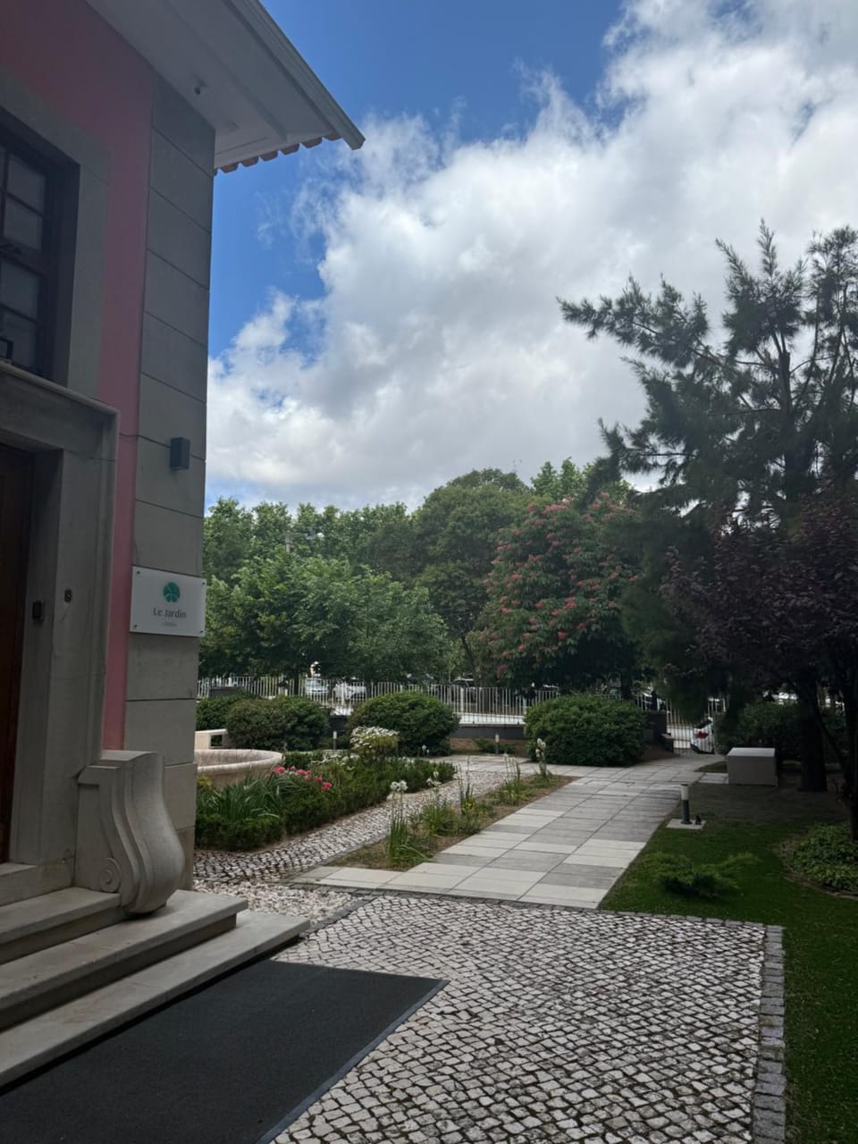 Property building, Garden