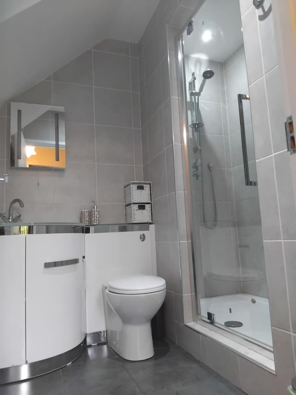 Shower, Toilet, Bathroom