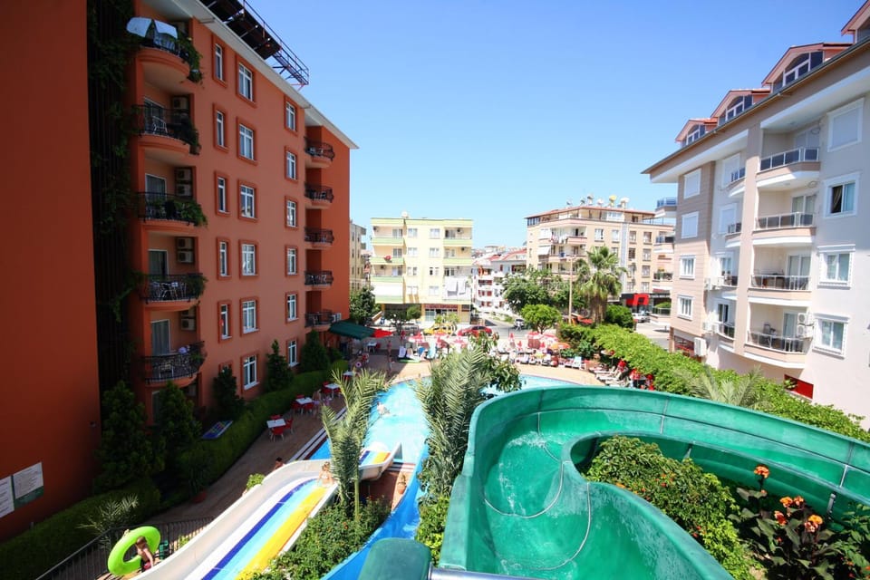 Day, Summer, On site, Swimming pool, Entertainment