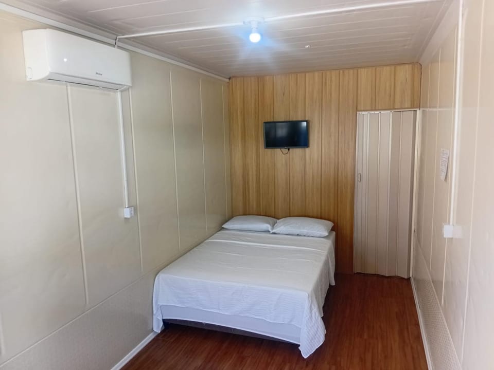 Bed, TV and multimedia